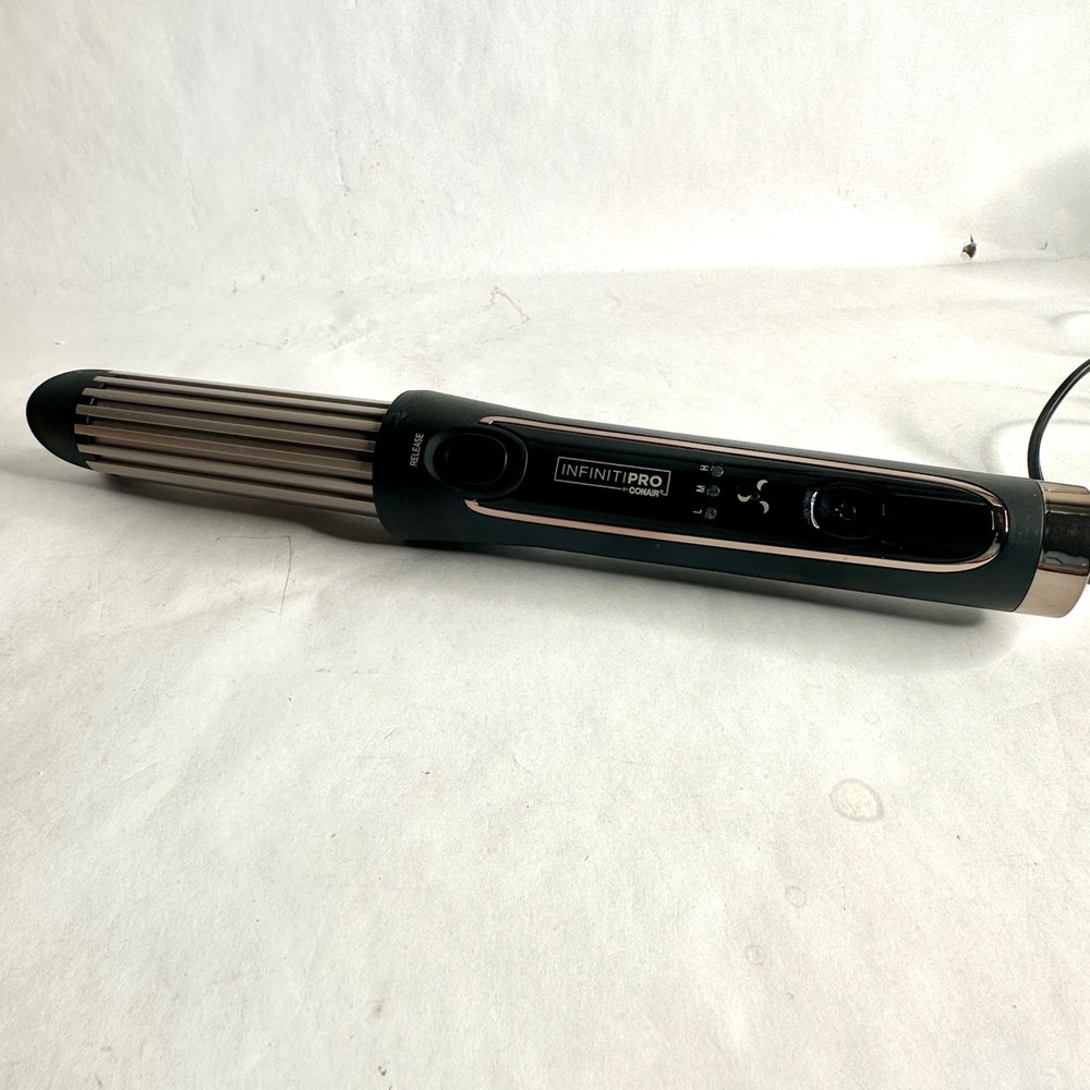 INFINITI PRO by Conair Cool Air Styler Titanium Ceramic 1.5 Inch Black TESTED